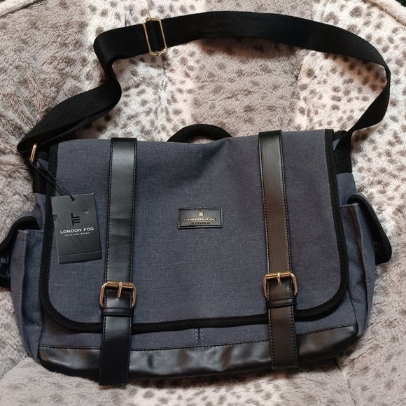 London Fog Messenger Bag NWT - Picture 1 of 11